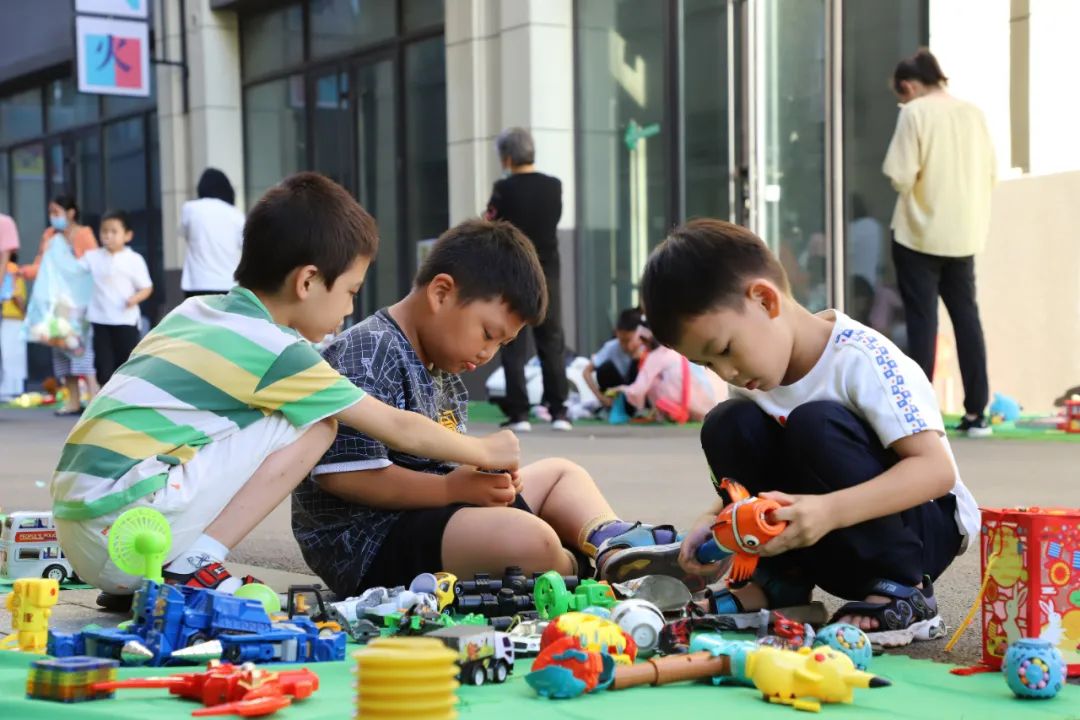 ##講價(jià)還價(jià)的小朋友們## ##講價(jià)還價(jià)的小朋友們##