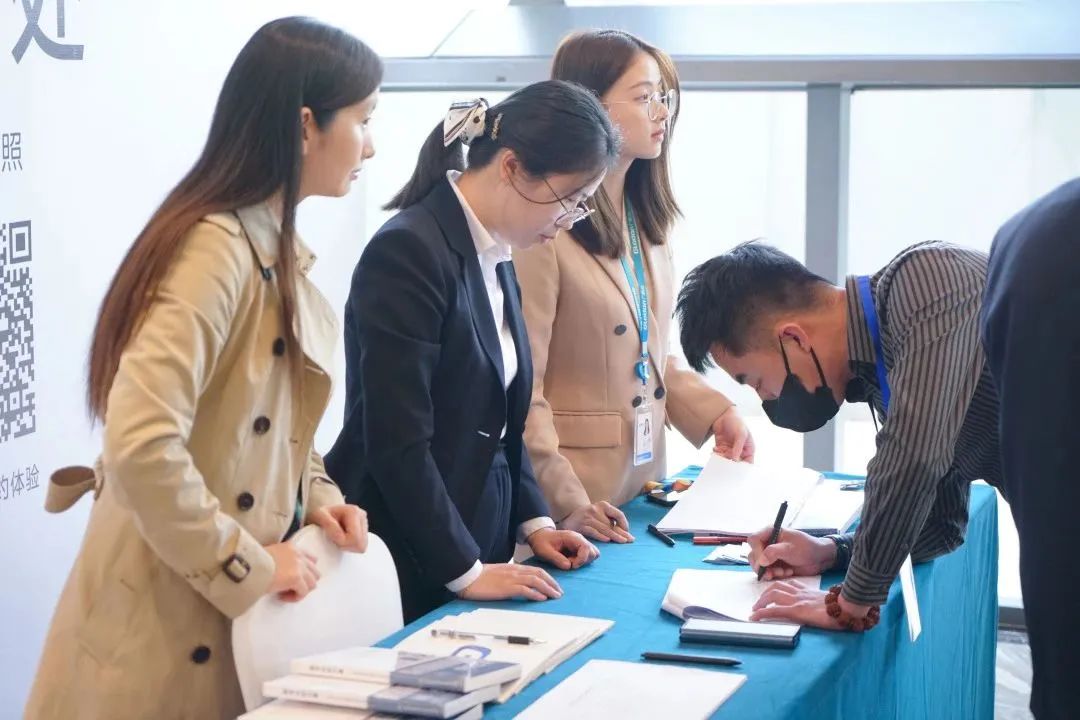 加快綠色低碳轉(zhuǎn)型，建設(shè)美麗宜居城鄉(xiāng)丨文達(dá)通股份新型“物管城市”模式亮相2023房地產(chǎn)企業(yè)數(shù)字化發(fā)展論壇