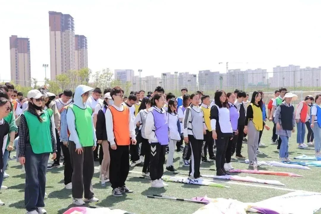 1683594932877158.jpg 1683594932877158.jpg