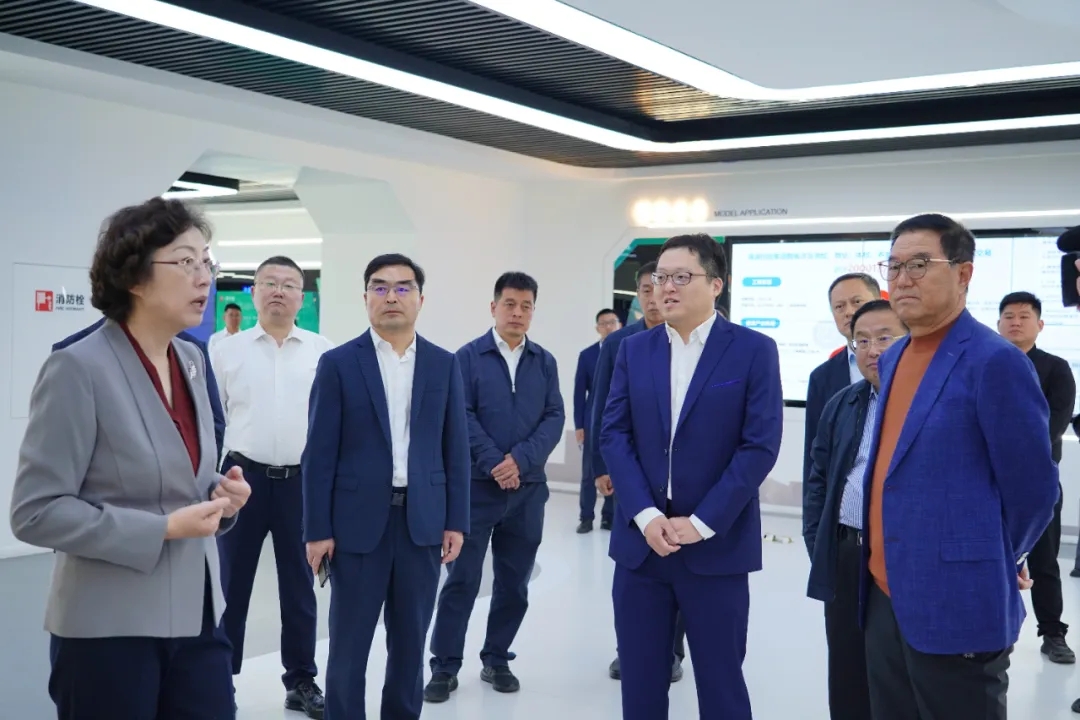 青島市委副書記、市委統(tǒng)戰(zhàn)部部長張惠一行蒞臨文達(dá)通股份調(diào)研指導(dǎo)